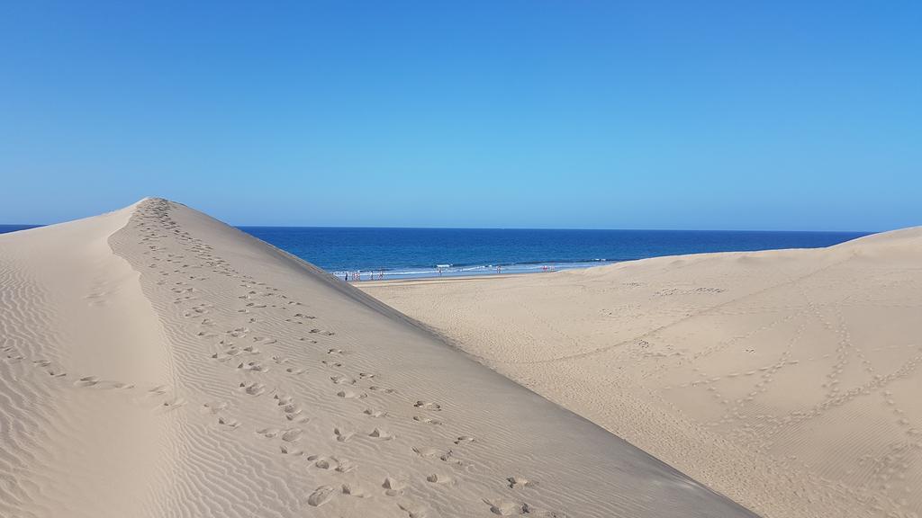 Huella Canaria Complejo Las Olas Playa del Ingles  Bagian luar foto